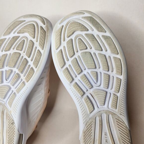 Nike Air Max Axis Shoes Peach Guava Ice Womens Size 8 Athletic Gym Running Jog - Picture 10 of 13